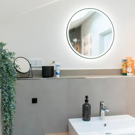 Surf Coast - * Haffkrug