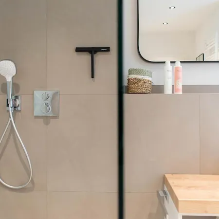 Surf Coast - Haffkrug