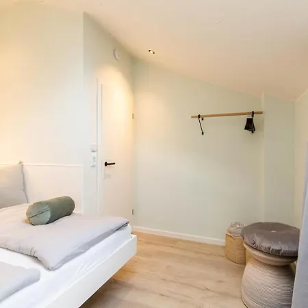 Surf Coast - Haffkrug